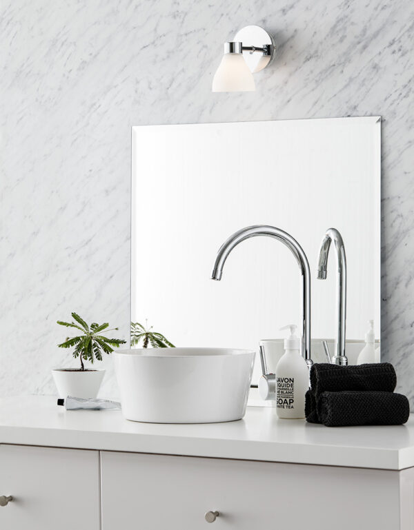 Sieninis šviestuvas CASSIS Chrome/Opal 1 - Sieniniai šviestuvai, Vidaus šviestuvai, Vonios šviestuvai